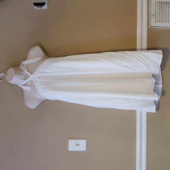Row A Halter Mini Dress In White Size L NWOT'S - Picture 2 of 8